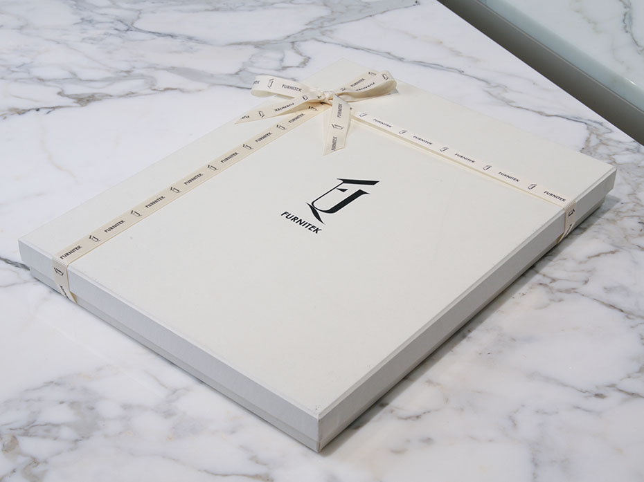 Подарочный набор аксессуаров из кожи FURNITEK FG-412