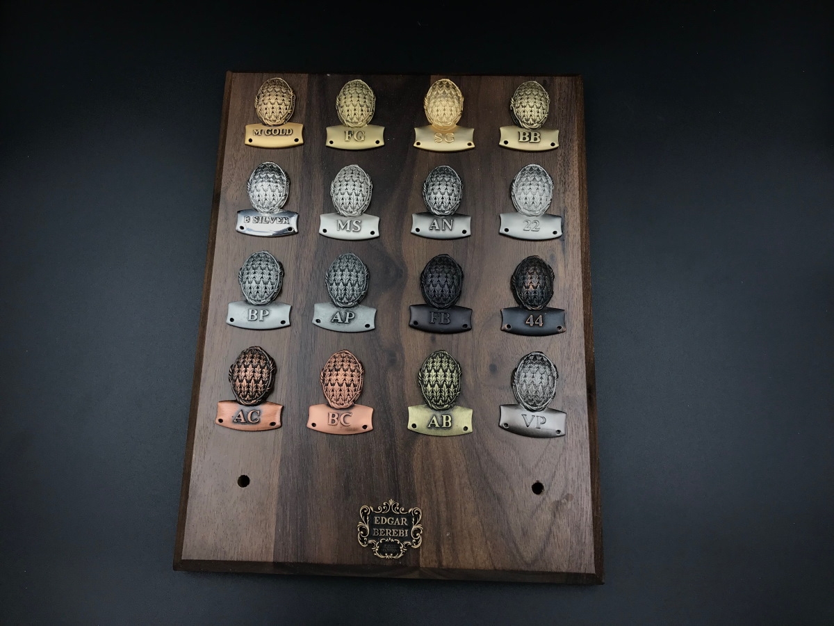 Мебельная ручка-кнопка Edgar Berebi 8245 бронза