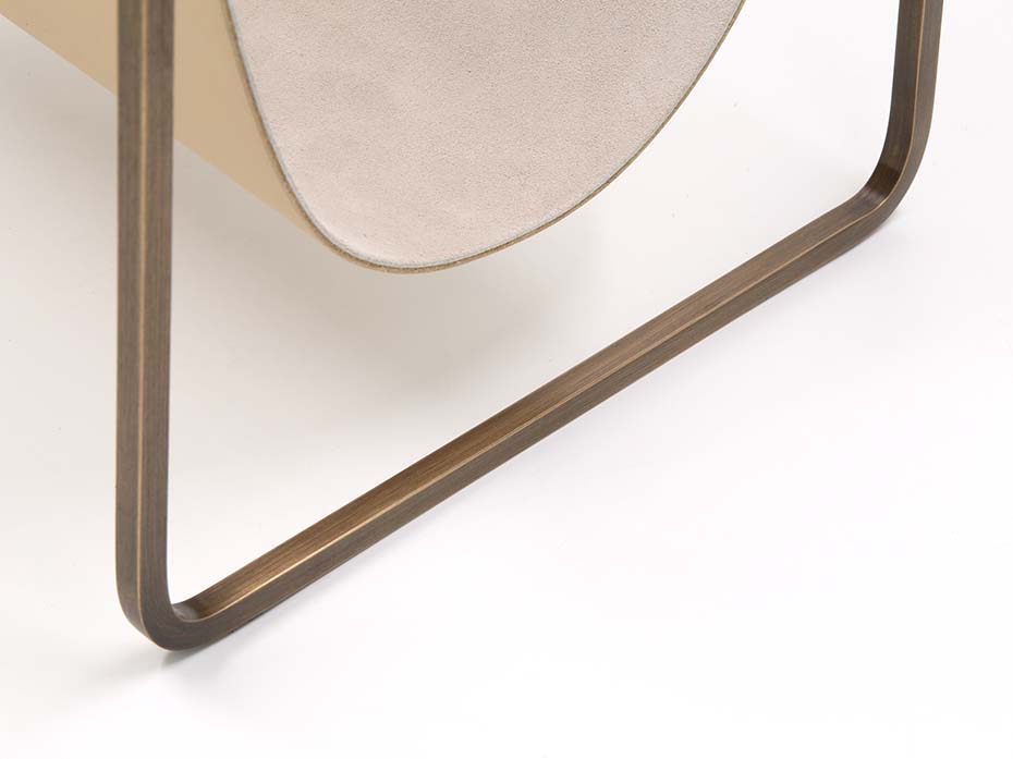 Подставка под сумки Furnitek FG-150 латунь