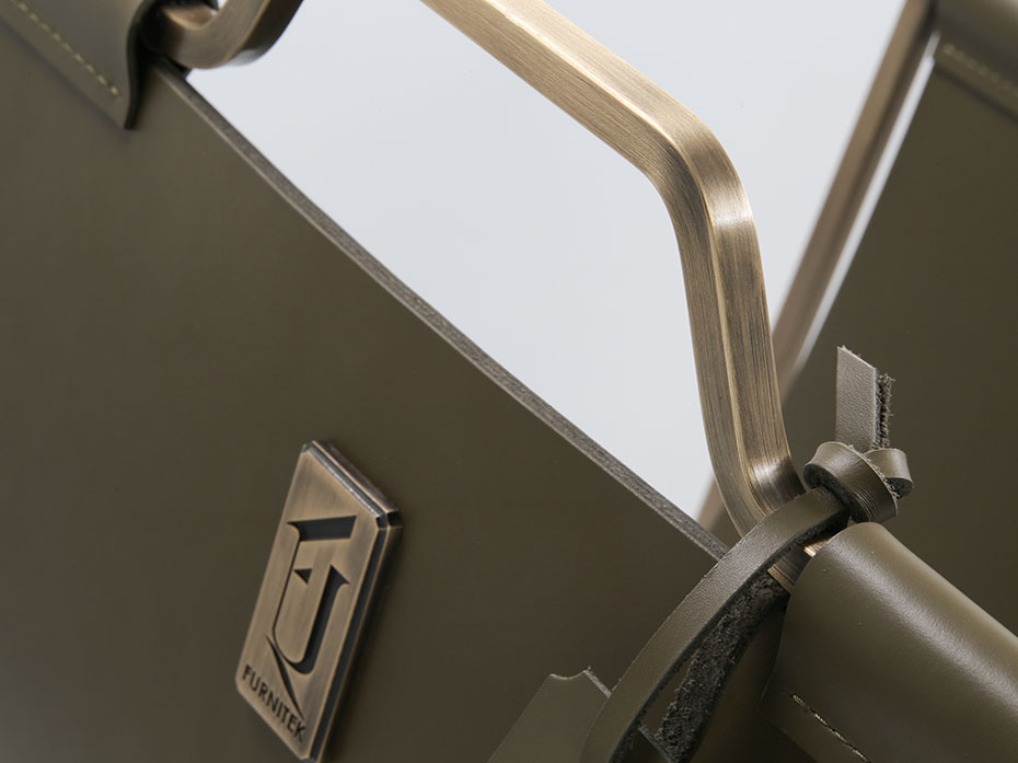 Дровница с кожаной вставкой FG-12045 античная латунь