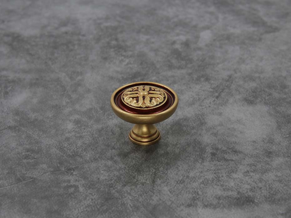 Мебельная ручка кнопка Enrico Cassina 135 французская бронза