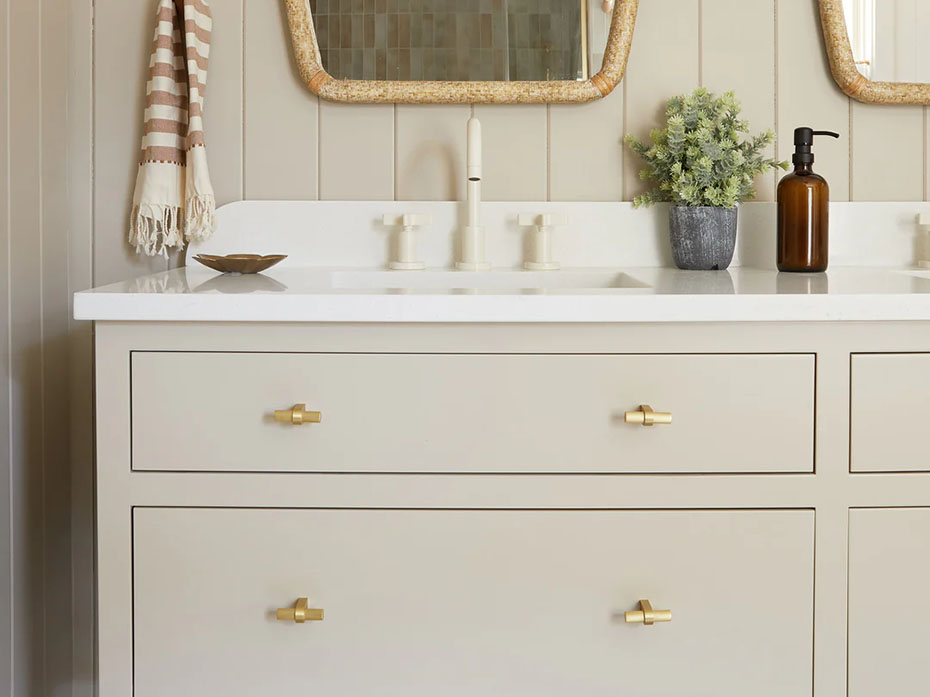 Мебельная ручка Т-образная Armac Martin Arbar 51мм матовая латунь