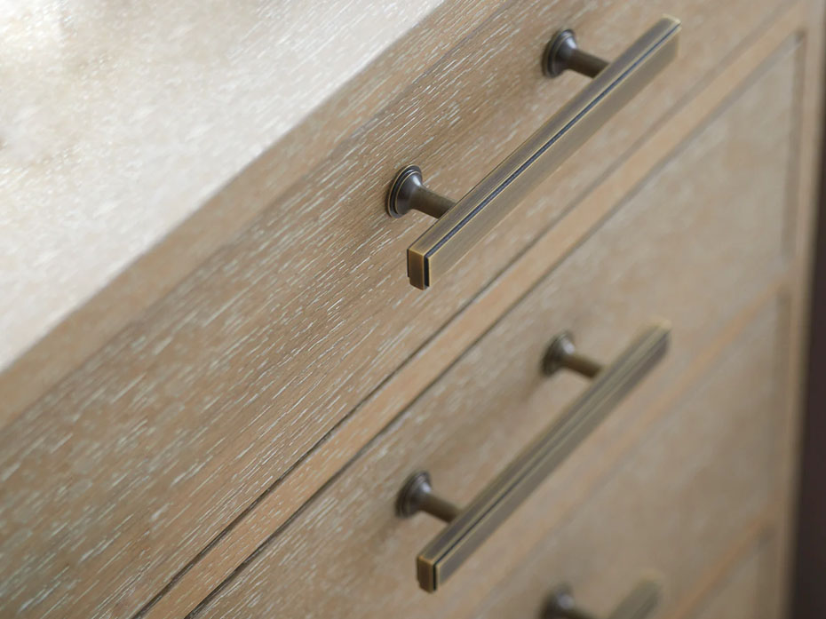 Мебельная ручка-скоба Armac Martin Rotunda 288 мм полированный хром