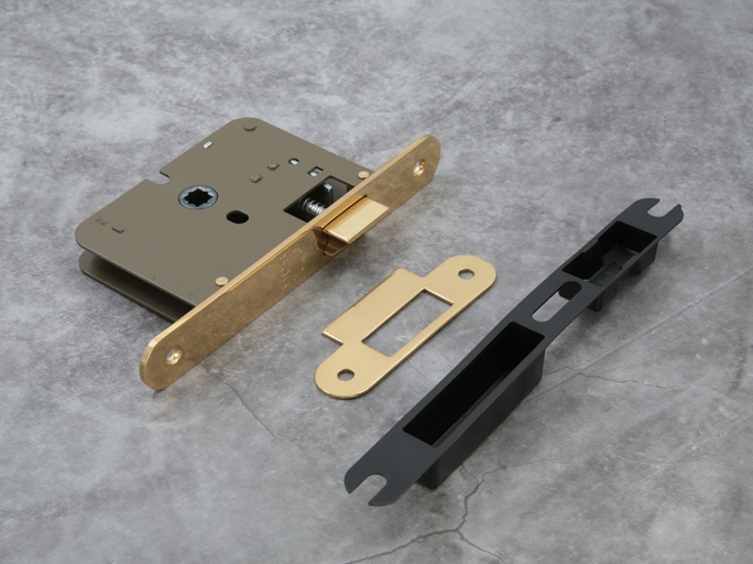 Замок дверной SAB T215050 OL без запирания полированная латунь