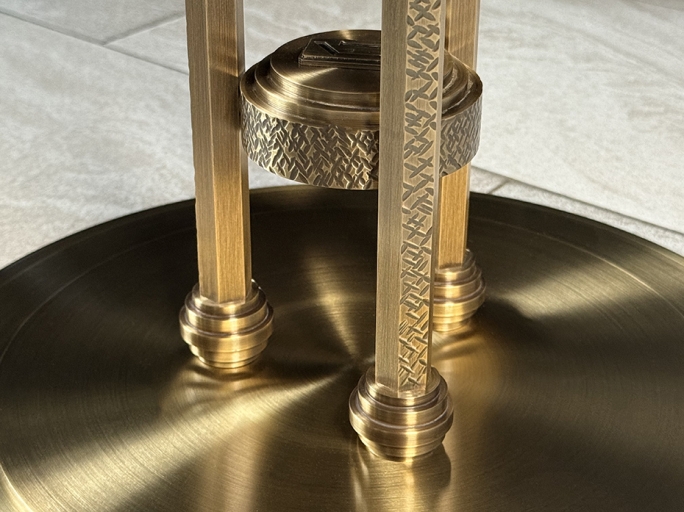 Стол кофейный Ar-Deco FG-077 круглый античная латунь