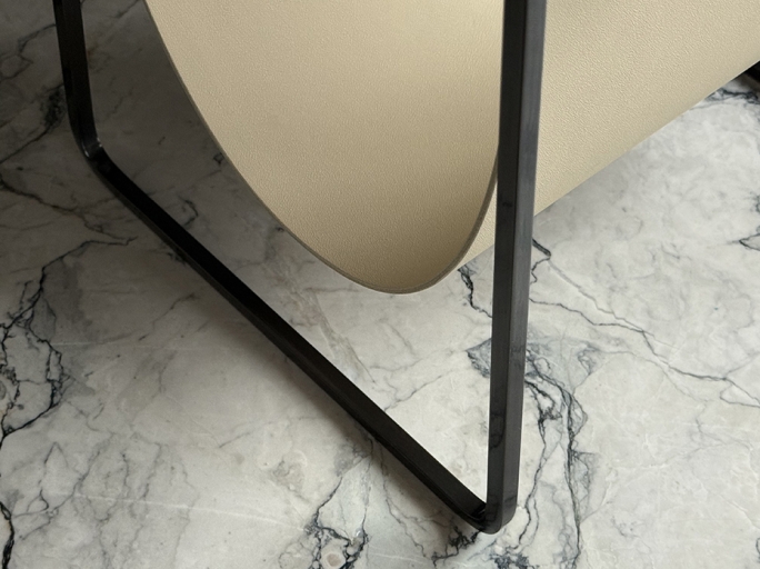 Подставка под сумки FG-190 чернёная латунь с полировкой