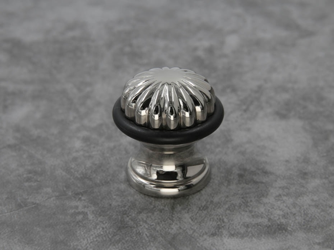 Ограничитель двери Enrico Cassina C52000 полированный никель