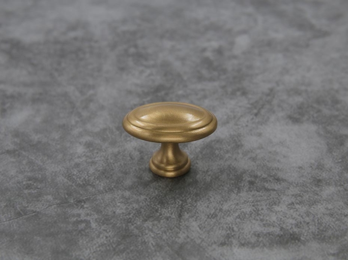 Мебельная ручка кноб Enrico Cassina 163 матовая латунь