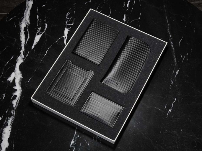 Подарочный набор аксессуаров из кожи FURNITEK FG-405