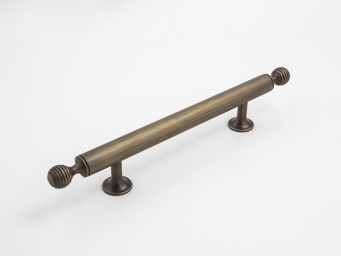 Мебельная ручка-скоба Armac Martin Merrick 234 мм матовая бронза